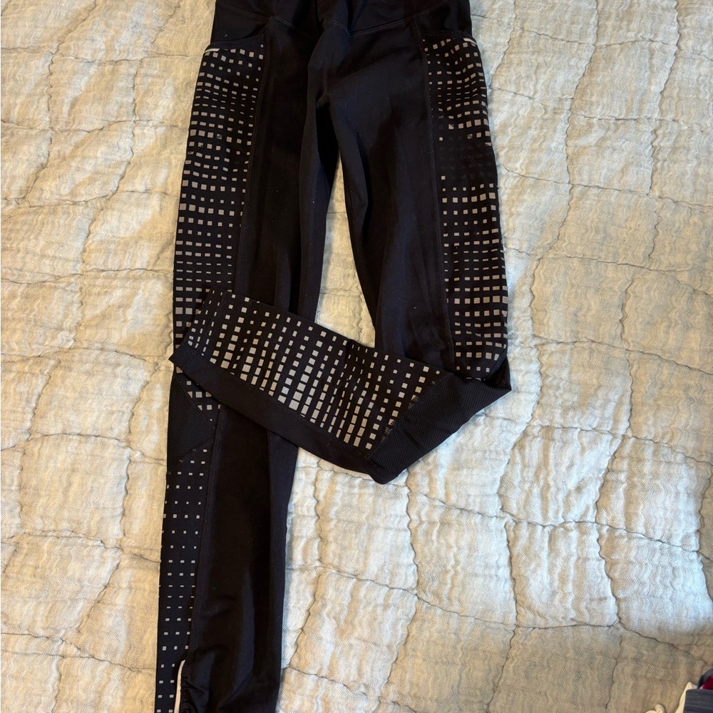 Black Women's athleta legging